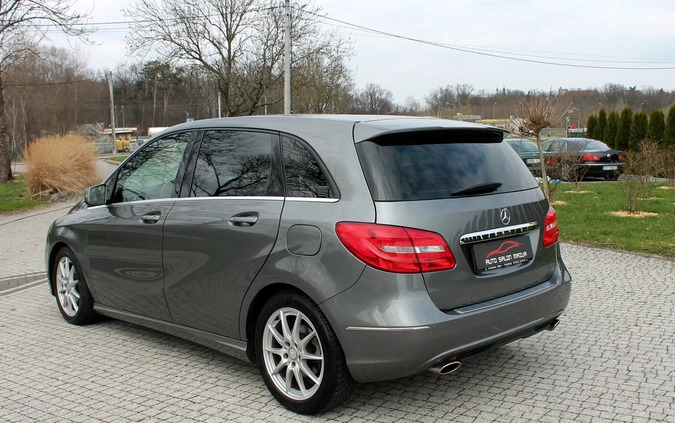 Mercedes-Benz Klasa B cena 51900 przebieg: 87000, rok produkcji 2013 z Węgrów małe 407